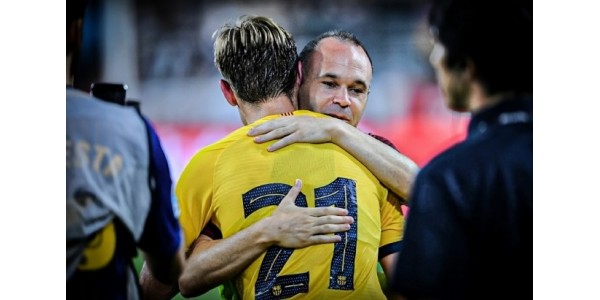 Barcelone vend la méthode De Jong